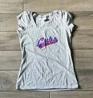 MLB Gray Cap Sleeve Fitted Tee with Chicago Cubs Logo thumbnail 1