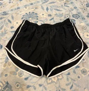 Nike Athletic Shorts Dri-Fit thumbnail 3
