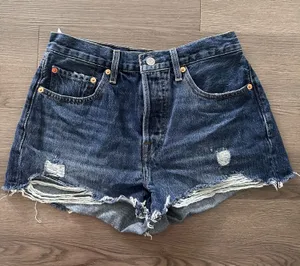 Levi’s 501 Dark Wash Denim Shorts thumbnail 1
