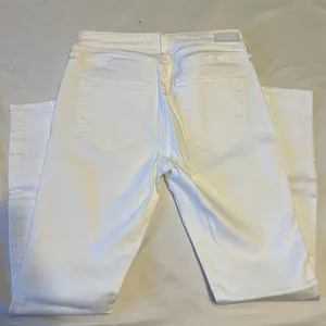 Abercrombie & Fitch White Skinny Jeans thumbnail 2