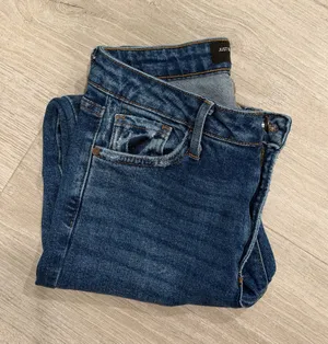 Just Black Denim Jeans thumbnail 1