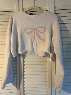Edikted Bow Sweater thumbnail 1