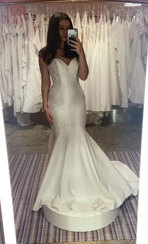Vow’d Wedding Dress White Size 4 thumbnail 4