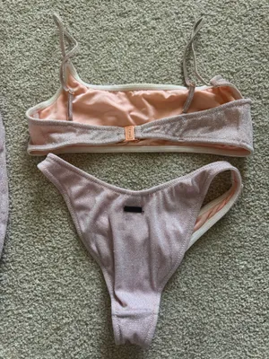 Light pink sparkle triangl set thumbnail 4