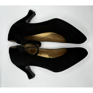 Stuart Weitzman Roz & Sherm Black Suede Mary Jane Pumps Jazz Baby 8.5 M Spain thumbnail 6