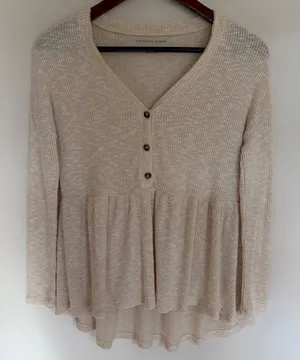American Eagle Ribbed Babydoll Henley Top Cream Peplum Long Sleeve XXS thumbnail 1