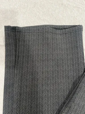 Black Chevron thumbnail 2