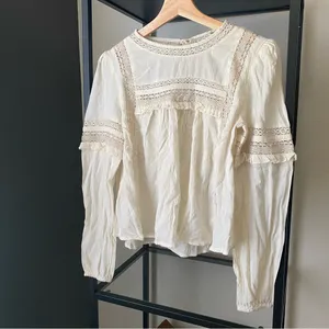 NWT American Eagle High Neck Cut Out Top thumbnail 2