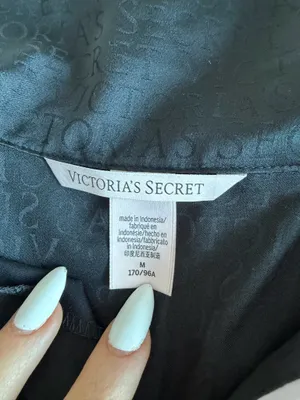 Black Silk Victoria's Secret PJ Set thumbnail 3