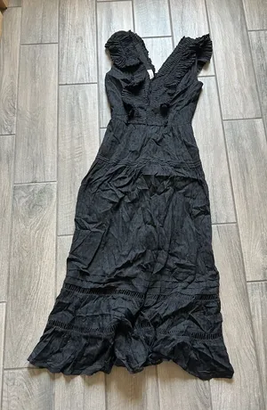 Ruffled V-Neck Maxi Dress in Black thumbnail 1