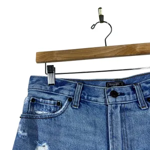 Abercrombie & Fitch Annie High Rise Distressed Denim Shorts Blue Edgy Size 28 6 thumbnail 2