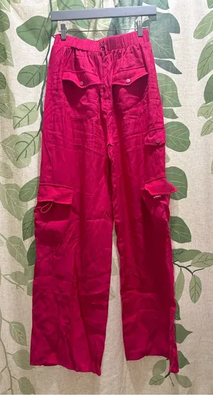 Lumiere Fuchsia Wide-Leg Cargo Pants thumbnail 1
