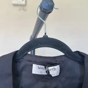 JULIET House of CB BLACK SLEEVELESS TUXEDO TOP NWOT blazer suit $139 size‎ XS thumbnail 11
