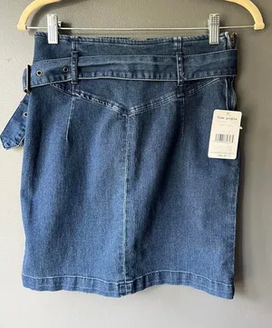 NWT’s Free People Faded Indigo Denim Skirt with Belt Size 6 thumbnail 1