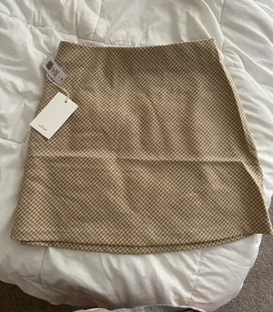 Aritzia Mini Skirt thumbnail 1