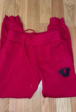 Joggers thumbnail 1