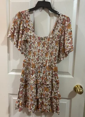 Dress thumbnail 2