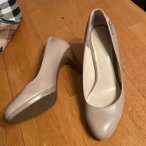 Franco Sarto nude pumps thumbnail 8