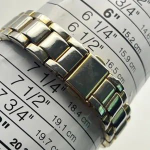 Geneva Gold-tone Crystal Bezel Women’s Watch Working New Battery thumbnail 8