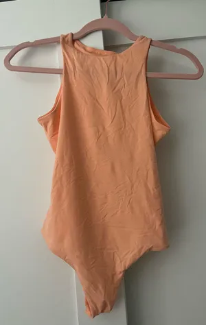 SKIMS Bodysuit  thumbnail 1