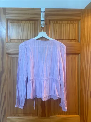 American Eagle Size Medium Lilac Purple Wrap Top thumbnail 5