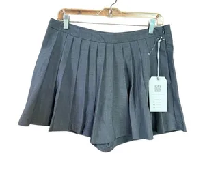 Cali 1850 Charcoal Grey Pleated Front Skort Shorts NWT Size L thumbnail 1
