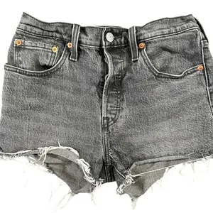 Levis 501 Size 27 Shorts High Rise Button Fly Denim Shorts‎ Washed Black Gray thumbnail 2