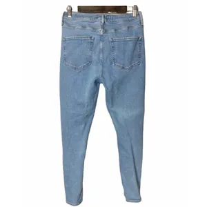 Forever 21 Light Wash Distressed‎ Knee High Rise Skinny Jeans 31 thumbnail 2