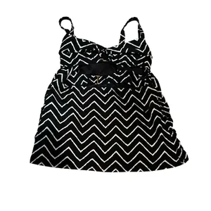 Alex Marie Women's Black White Chevron Swimsuit‎ Tankini Molded Cup Size 14 NWT thumbnail 2