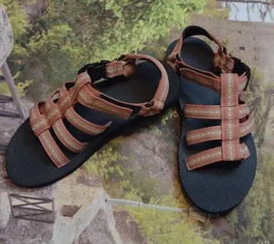 TEVA mauve sandals size 9.5? thumbnail 1