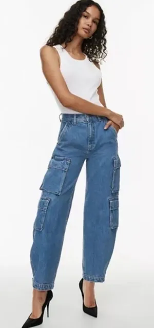 NWT Aritzia Denim Forum The 90’s Millie Hi-Rise Cargo Jeans Size 26W thumbnail 1