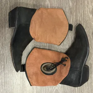 Vintage Colorblock Leather Western Boots Black Tan Concho Made in Brazil 6.5 thumbnail 8