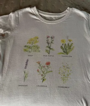 Flower Graphic Tee Multi Size L thumbnail 1