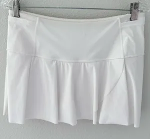Lululemon Hit Your Stride Skirt White sz 8 , Skort, Tennis, Pickleball, Casual thumbnail 1
