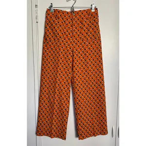 Sarah Gordon x Maeve The Colette Wide-Leg Crop Pants Orange Bee Print Size 4 thumbnail 3
