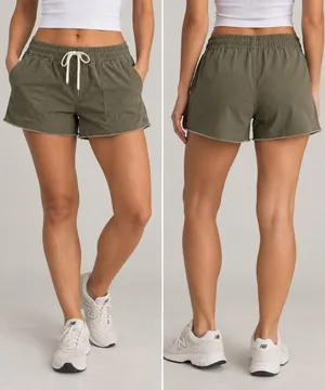 Vuori Women’s XL Olive Green Organic Cotton Utility Shorts Drawstring thumbnail 2