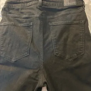 American Eagle Jeans Size 10 Inseam 26 inches Highest Rise Jegging Stretch thumbnail 3