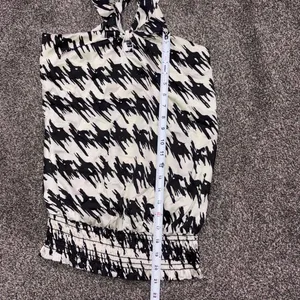 Contemporary white and black houndstooth halter top medium thumbnail 5