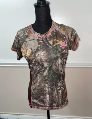 Realtree Dri-More Tech Camo Short Sleeve Women’s Tee Size Small thumbnail 1