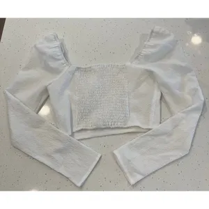 ASTR The Label Sweetheart Neck Ruched Crop Top Puff Sleeve White Small‎ thumbnail 4