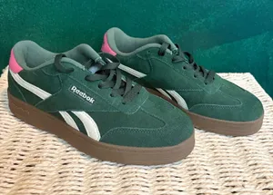 Dark Green Reebok Shoes thumbnail 1