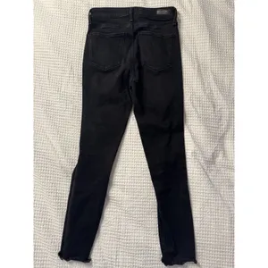 Abercrombie Fitch Jeans Womens 26 Simone High Rise Ankle Black Denim Distressed thumbnail 4