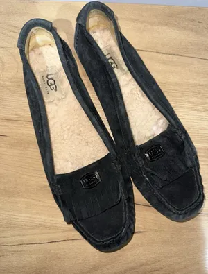 UGG 1949 Driving Loafer Suede Sheepskin Kiltie Moc Toe US Sz 8.5 F‎ thumbnail 1