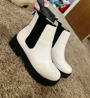 SheIn white booties thumbnail 1