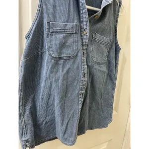 Vintage L.L. Bean Blue Denim Button Down Tank Top Sleeveless Shirt Women's XS thumbnail 2