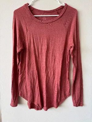 American Eagle Soft & Sexy Pink Plush Long Sleeve Top - Size S - NWOT thumbnail 1