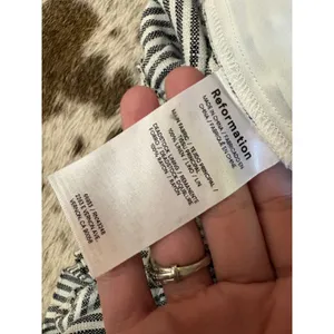 Reformation Mila Linen Short Size XS Striped In Vineyard thumbnail 5