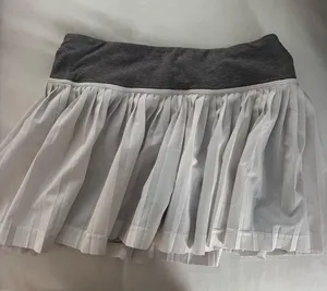 Lululemon skirt thumbnail 1