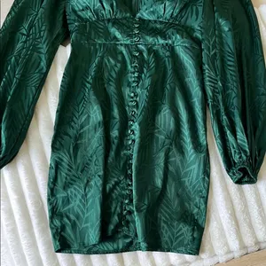 Hello Molly Green Sheath Dress with Puff Sleeves thumbnail 8