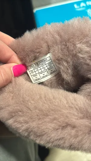 UGG Boots Women’s thumbnail 5